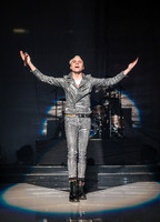 neon trees at madison square garden-2