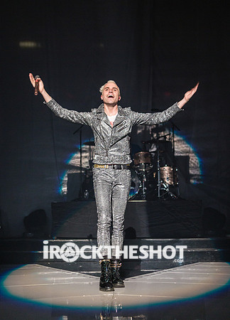neon trees at madison square garden-2