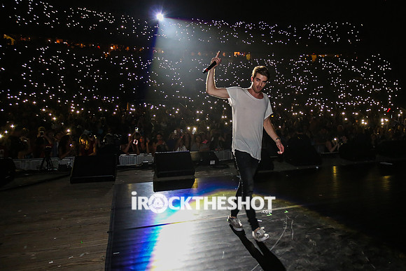 The Chainsmokers