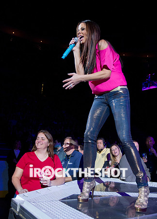 sara evans at izod center-2