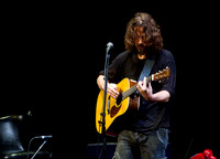 chris cornell at the carnegie  hall-2