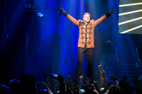 macklemore-and-ryan-lewis-at-the-theater-at-madison-square-garden-3