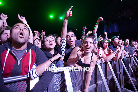 thrice at best buy theater-4