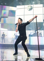 maroon 5 at madison square garden-12