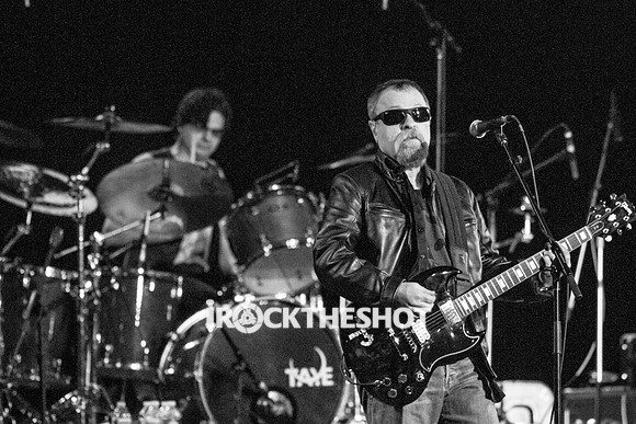 blue oyster cult at best buy theater-53