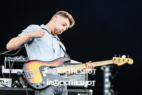 passion pit at mia festival-12