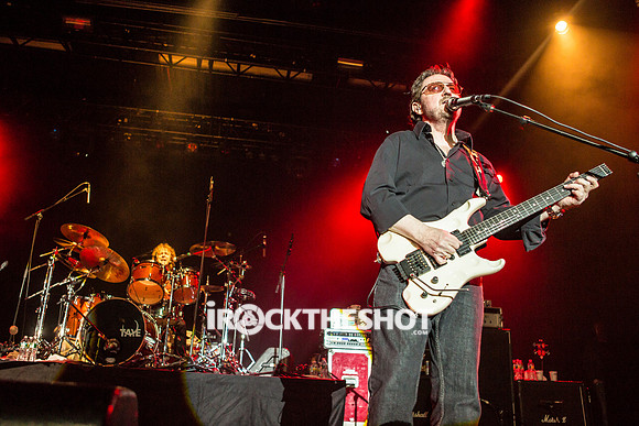 blue oyster cult at best buy theater-39