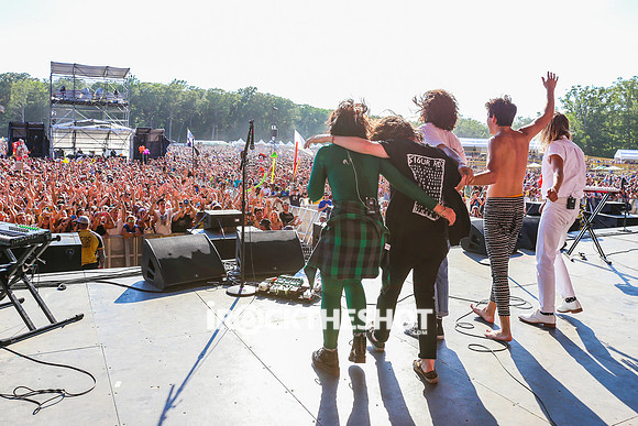 grouplove-at-firefly-festival-2016-papeo-39