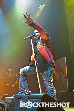 Sevendust-16