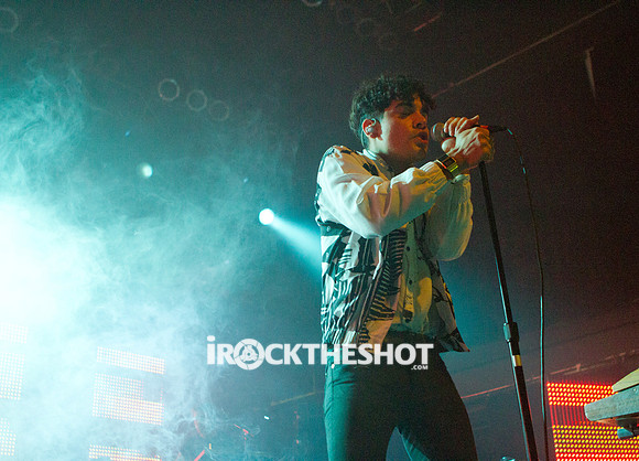 neon indian at terminal 5-15