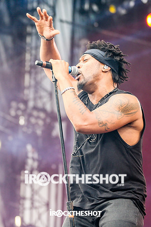 dangelo at mia festival-7