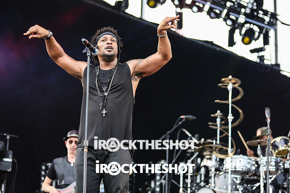 dangelo at mia festival-12