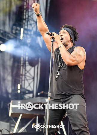 dangelo at mia festival-13