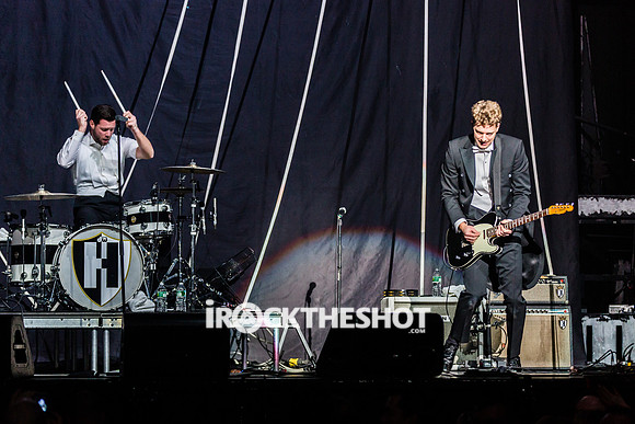 the-hives-at-madison-square-garden-6