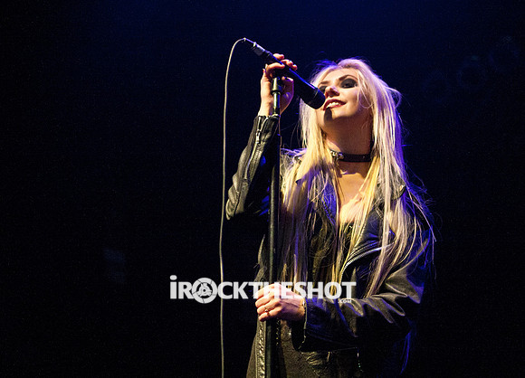 the pretty reckless at terminal 5-1
