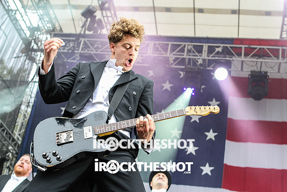 the hives at made in america festival-4