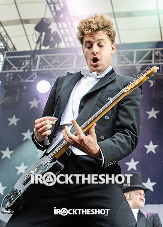 the hives at made in america festival-7