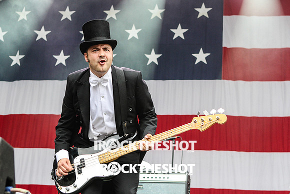 the hives at made in america festival-15