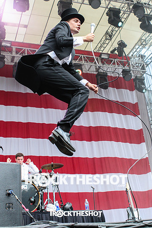 the hives at made in america festival-23