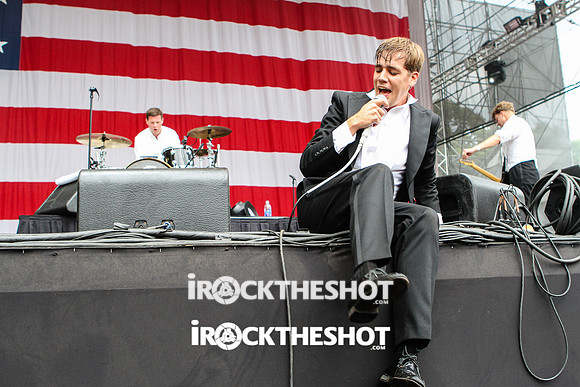 the hives at made in america festival-27