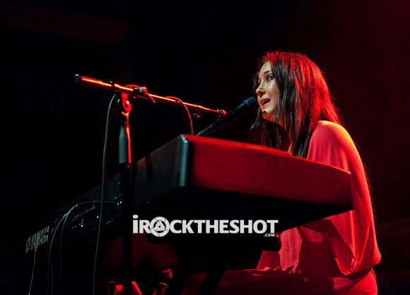vanessa carlton at terminal 5-3