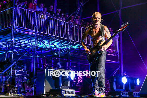 red-ht-chili-peppers-at-firefly-festival-22