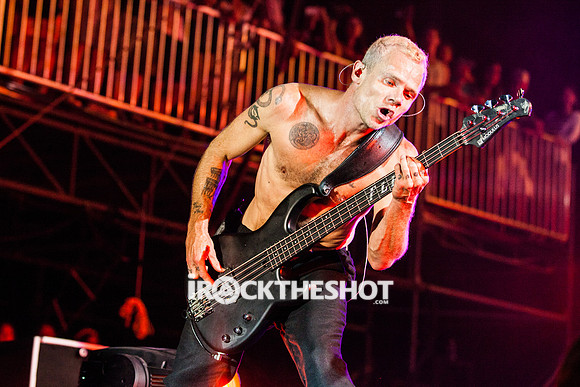 red-ht-chili-peppers-at-firefly-festival-20