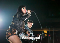 sleigh bells at prudential center-2