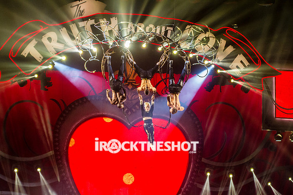 p!nk-at-madison-square-garden-11