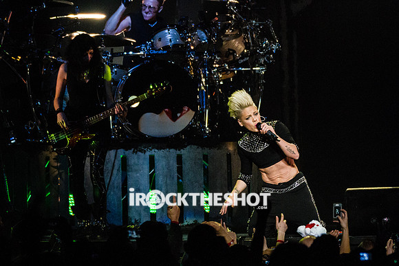 pink-at-madison-square-garden-29