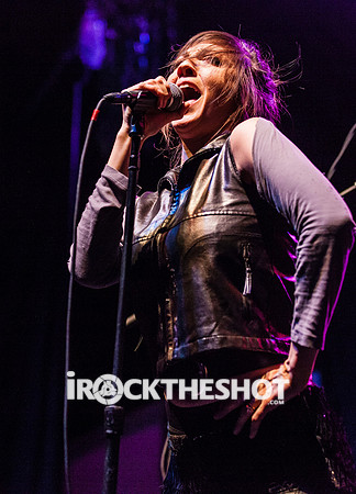nico vega at roseland ballroom-11