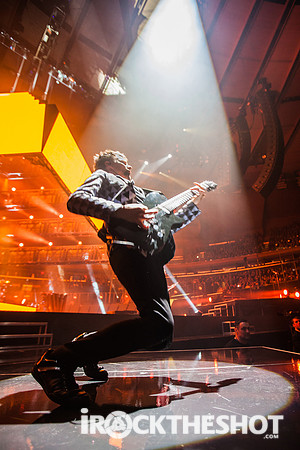 muse-at-madison-square-garden-2