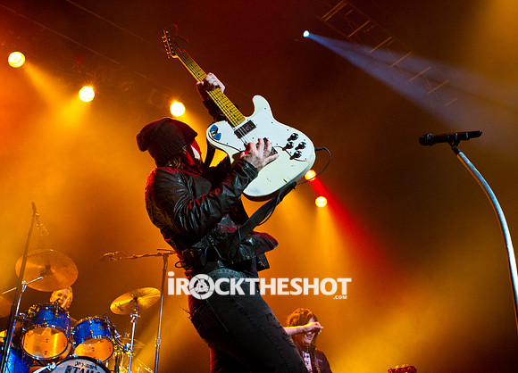 goo goo dolls at the wellmont-23