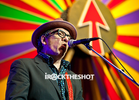 elvis costello at the wellmont-3