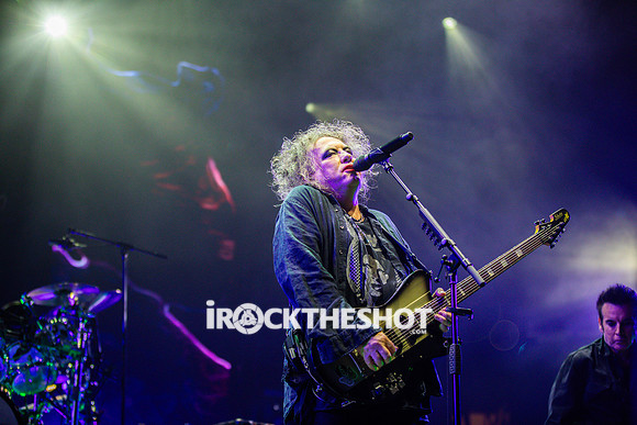 the-cure-at-madison-square-garden-6-19-2023-joe-papeo-19