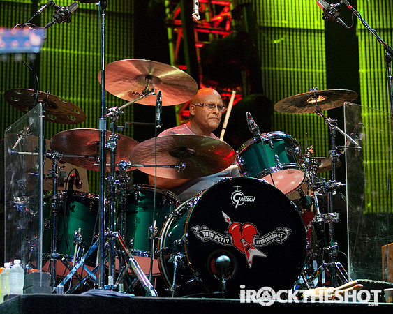 Tom Petty a-16