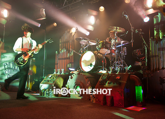 panic at the disco starland-17