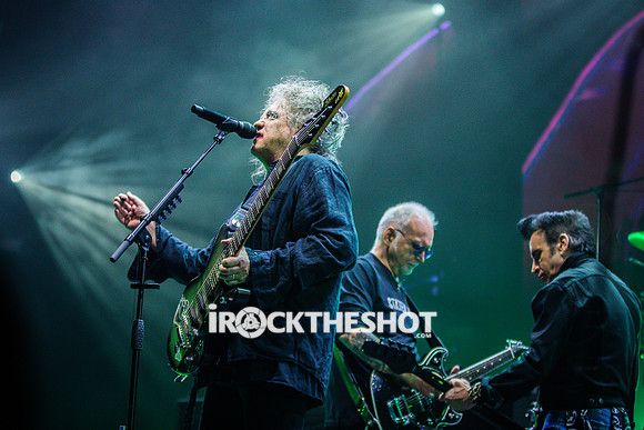 the-cure-at-madison-square-garden-6-19-2023-joe-papeo-9