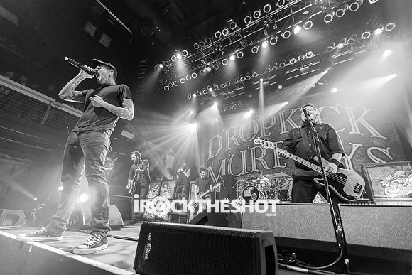 dropkick-murphys-at-terminal-5-13