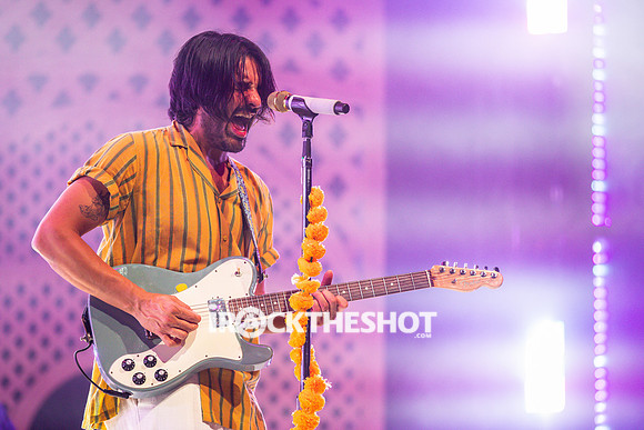 young-the-giant-beacon-theatre-10-21-2022-joe-papeo-48