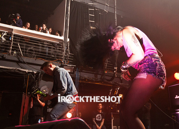 sleigh bells at terminal 5-9
