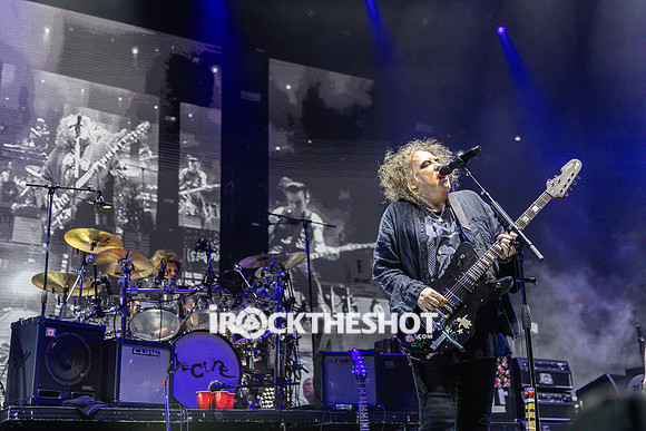 the-cure-at-madison-square-garden-6-19-2023-joe-papeo-24