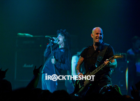 anthrax at the secret show-35