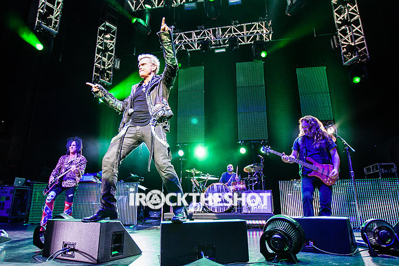 billy-idol-at-the-capitol-theatre