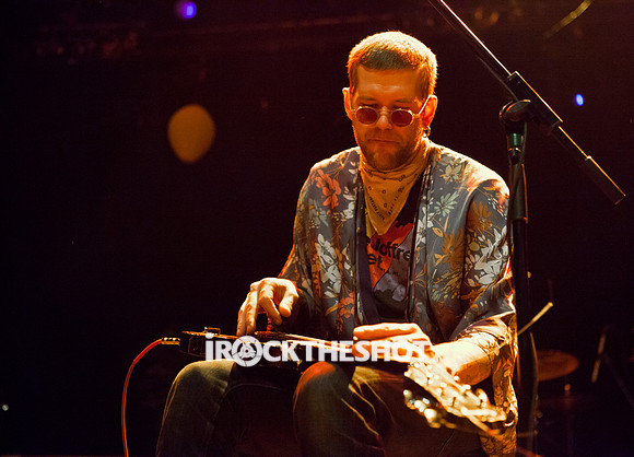 drew grow and the pastors wives at terminal 5-2