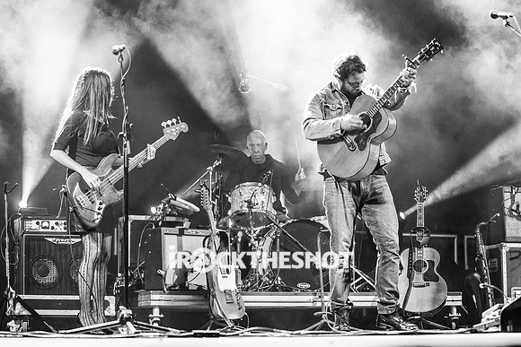 amos-lee-at-firefly-festival-13