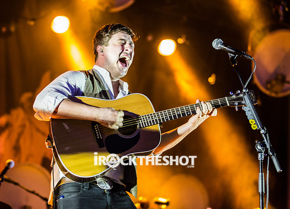mumford and sons at pier a-4