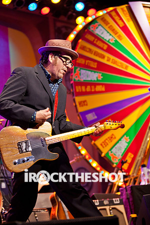 elvis costello at the wellmont-5