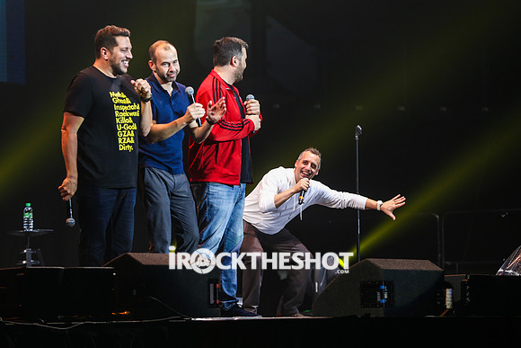 impractical-jokers-group-tour-photos-wheres-larry-papeo-6