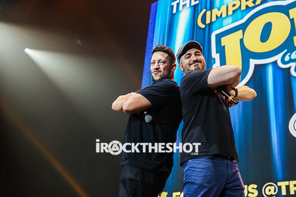impractical-jokers-group-tour-photos-wheres-larry-papeo-11
